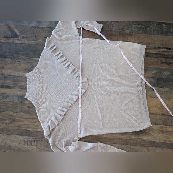 Only thin sweater woman's size large - Picture 5 of 5